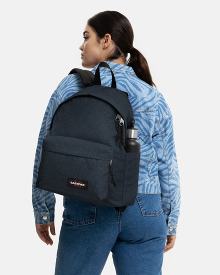 eastpak-zaini-823bvj-1.jpg Globo E Commerce Calzature, Abbigliamento, Sport, Intimo, Accessori EASTPAK Zaino DAY PAK'R blu multitasche - immagine 1