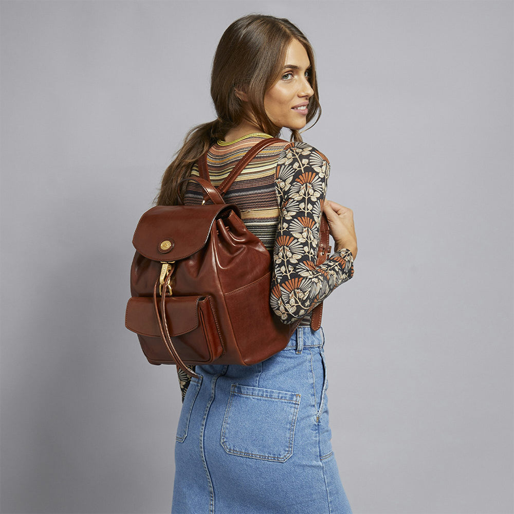 zaino-the-bridge-374sdo-1.jpg Zaino Donna con Pattina THE BRIDGE in Pelle Marrone linea Story - immagine 1